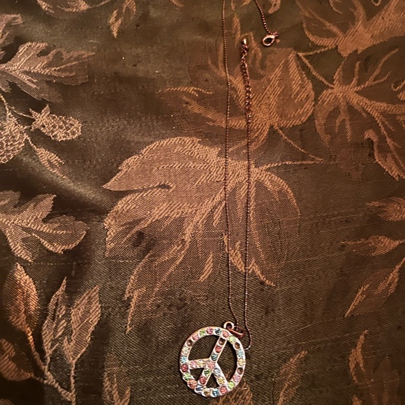 Peace sign charm .multi color. No chain - Picture 3 of 4